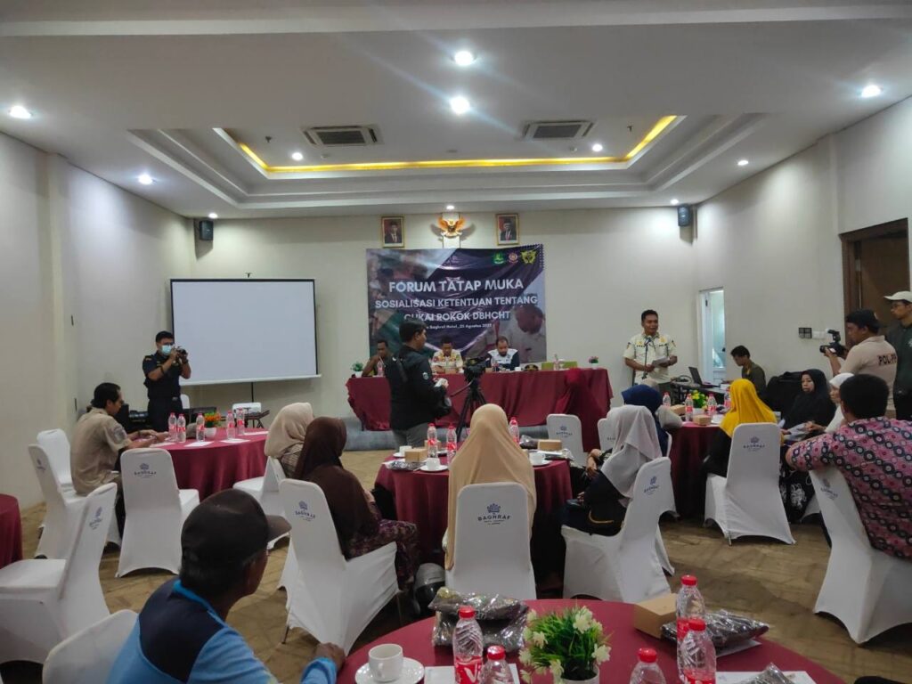 Satpol PP Hadirkan Bea Cukai Berikan Materi Pentingnya Cegah Peredaran Rokok Ilegal